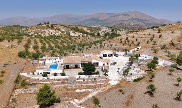 Cortijo - Resale - Velez-Rubio -
                Velez-Rubio