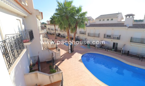Duplex - Resale -
        La Parroquia - 2162-DX