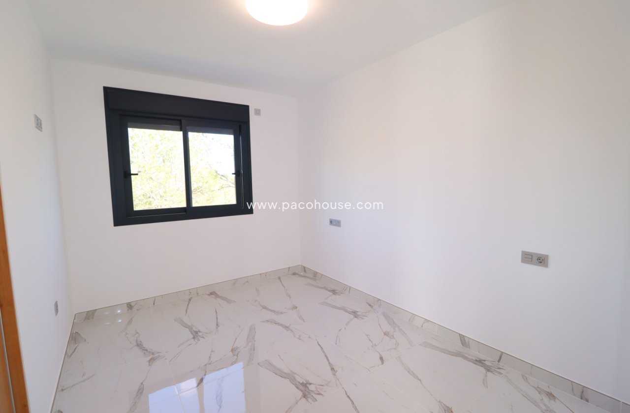 New Build - Villa -
Purias