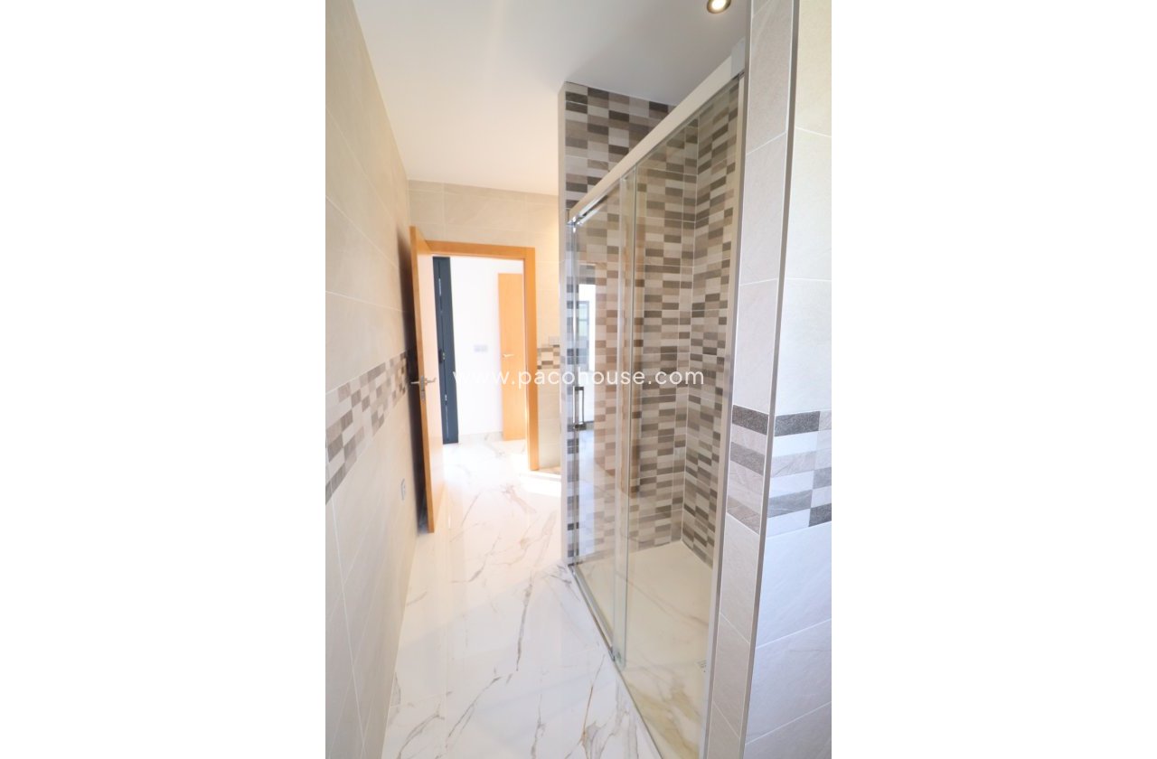 New Build - Villa -
Purias