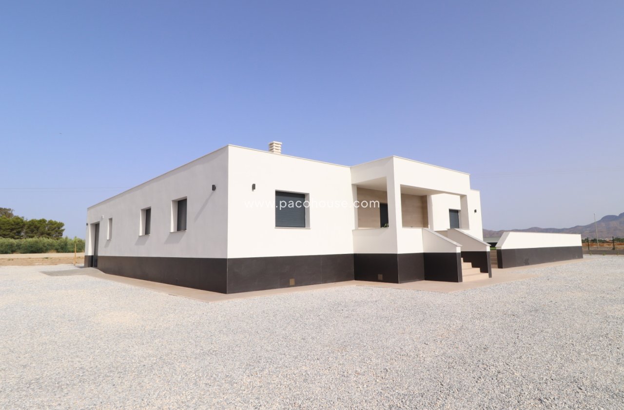 New Build - Villa -
Purias