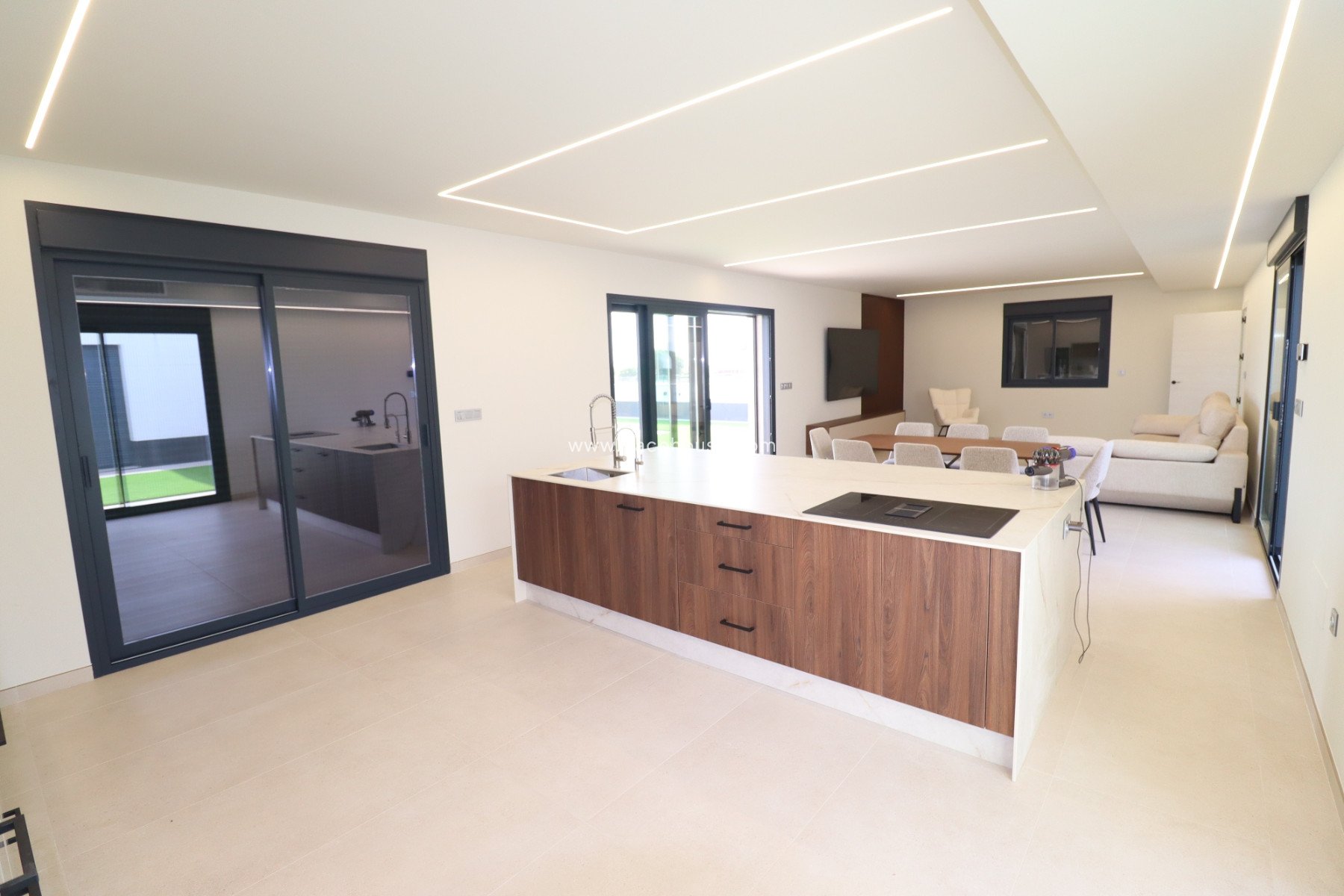 New Build - Villa -
Purias