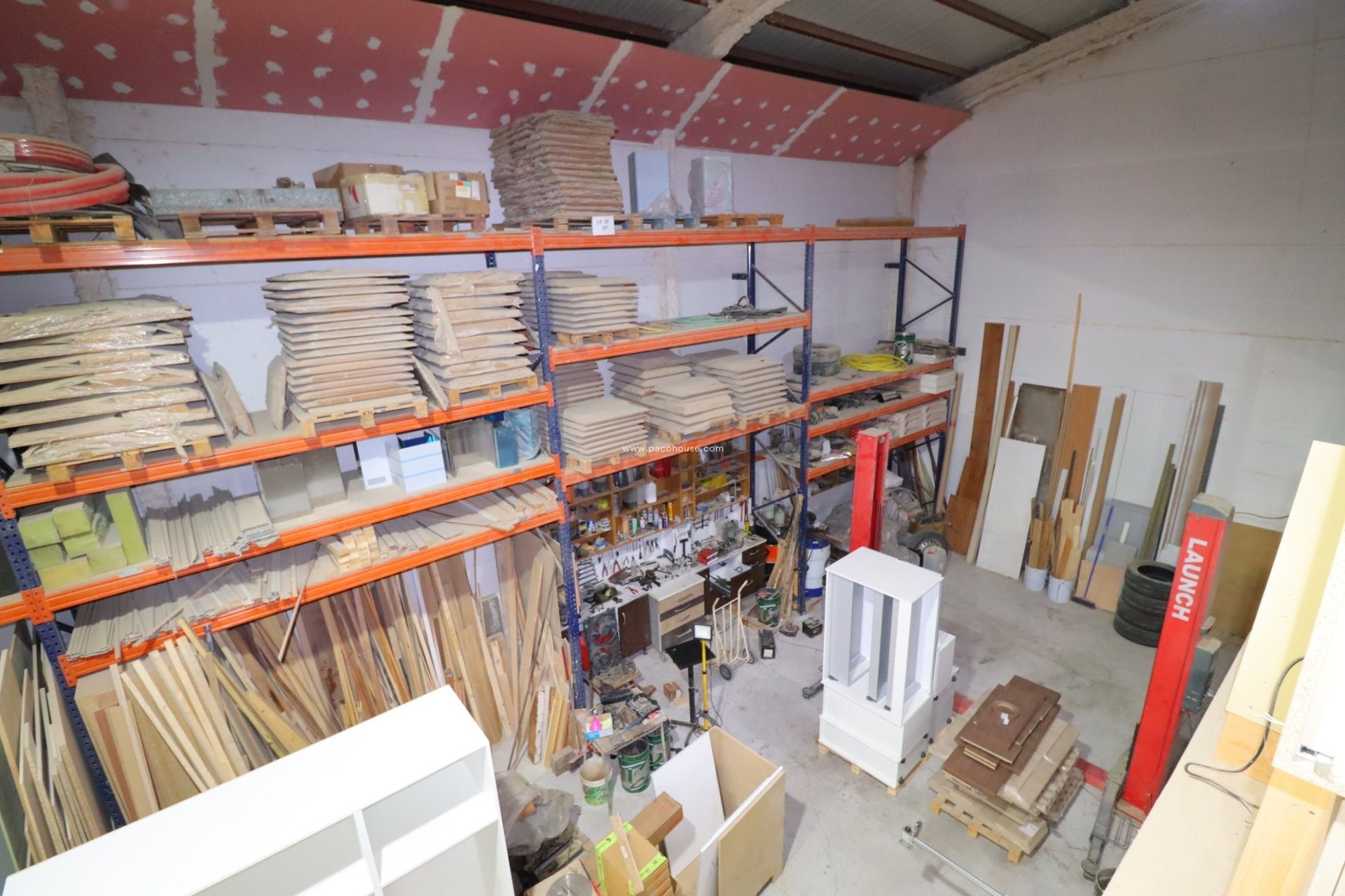 Resale - Commercial -
Velez-Rubio