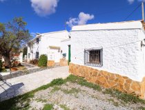 Resale - Cortijo -
Chirivel
