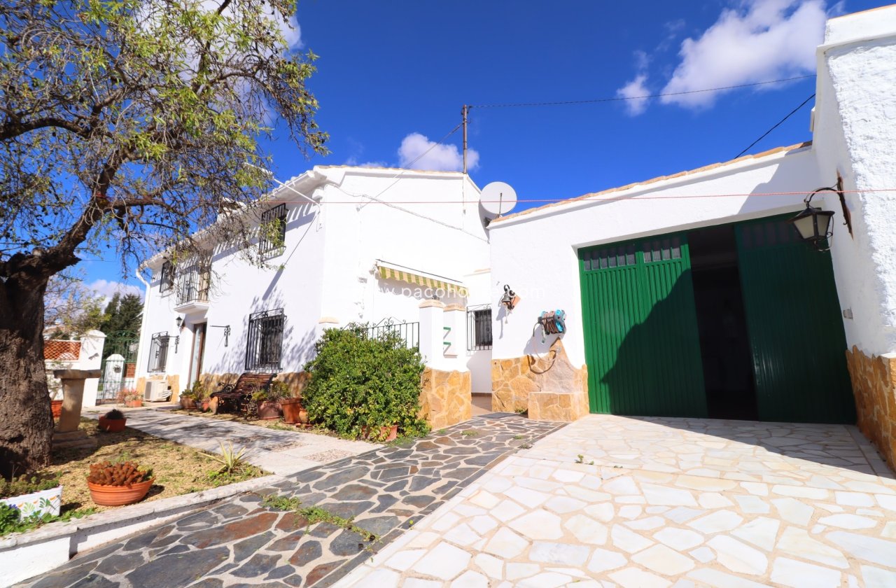 Resale - Cortijo -
Chirivel