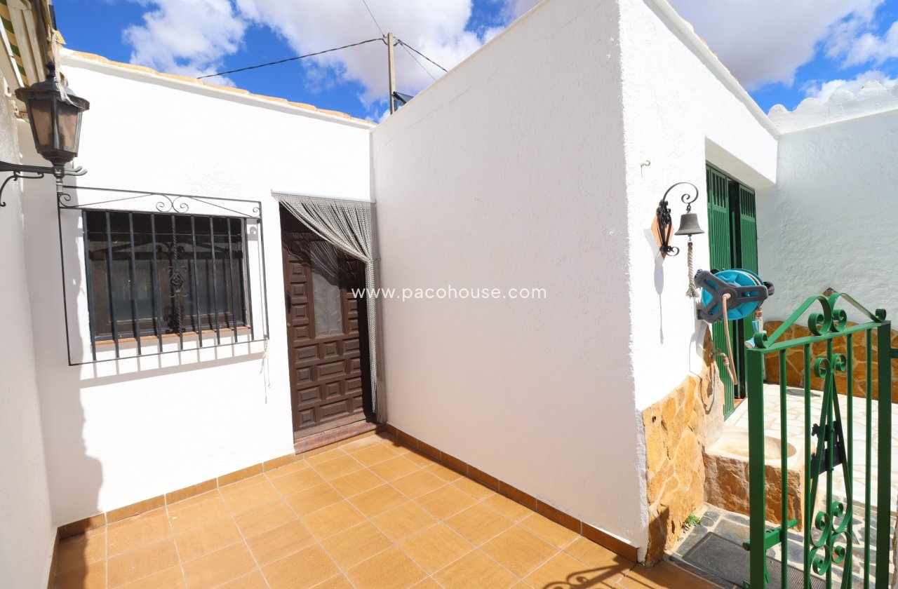 Resale - Cortijo -
Chirivel