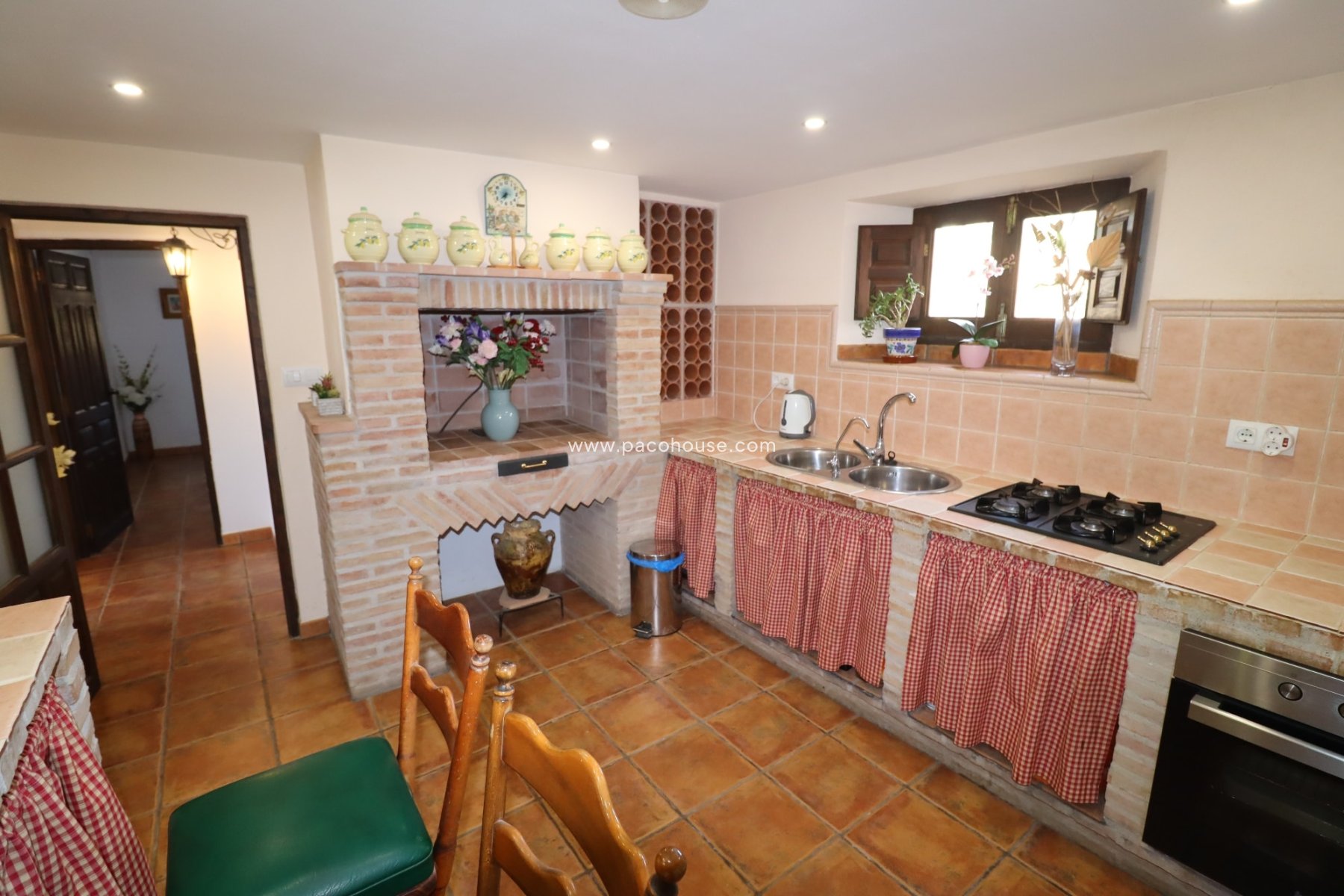 Resale - Cortijo -
Chirivel