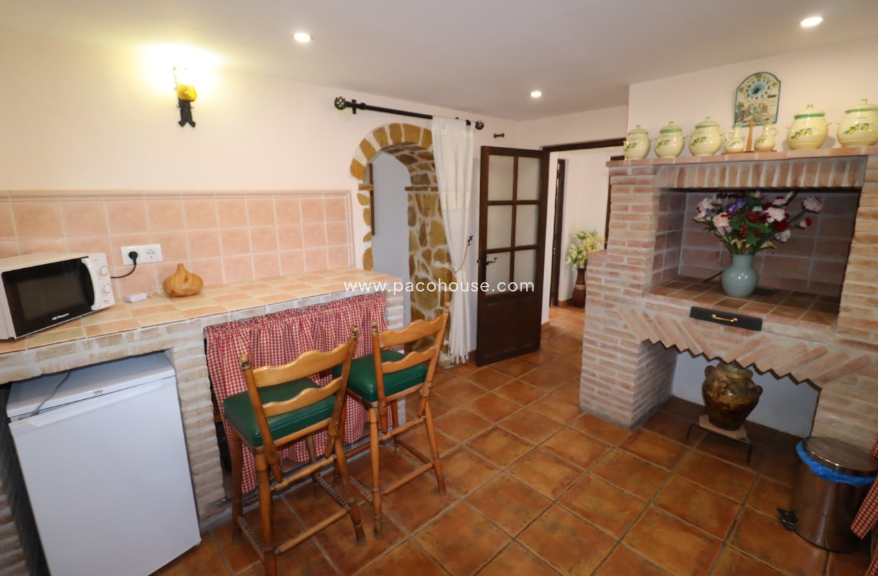 Resale - Cortijo -
Chirivel