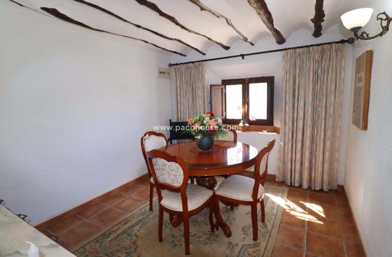 Resale - Cortijo -
Chirivel