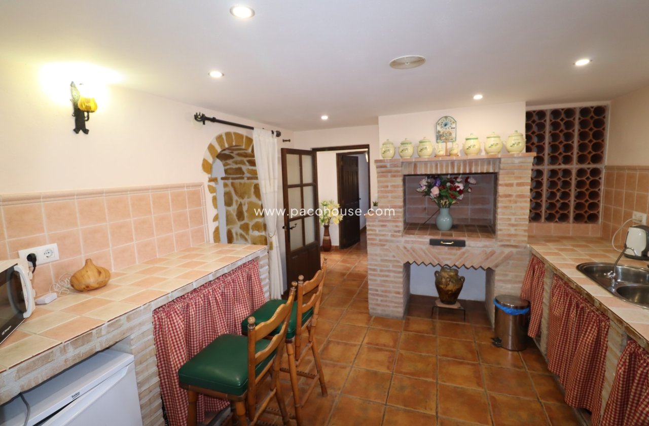 Resale - Cortijo -
Chirivel