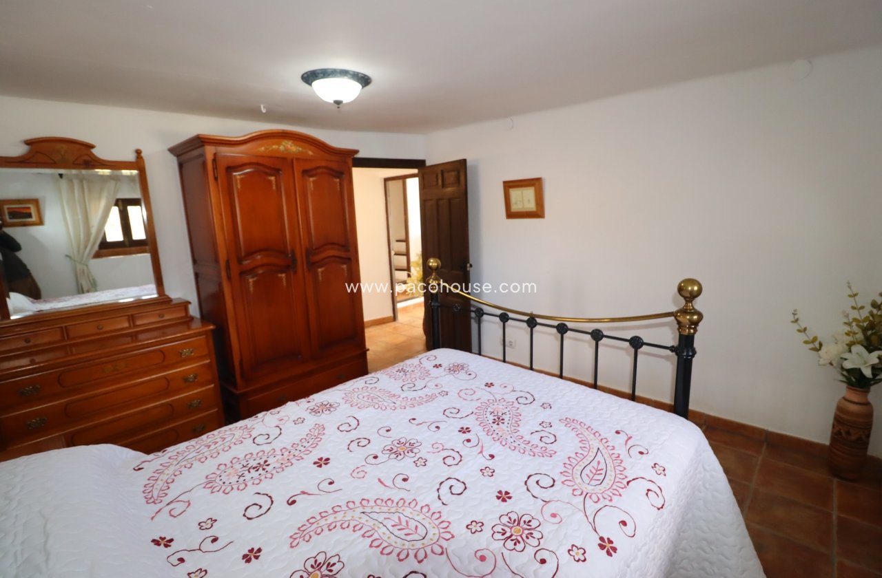 Resale - Cortijo -
Chirivel