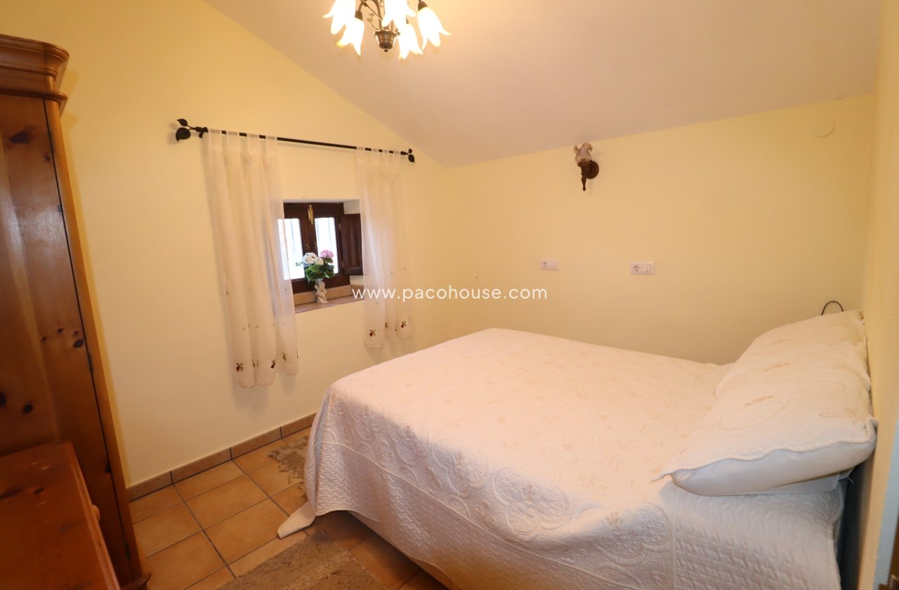 Resale - Cortijo -
Chirivel