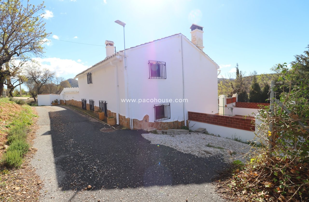 Resale - Cortijo -
Chirivel
