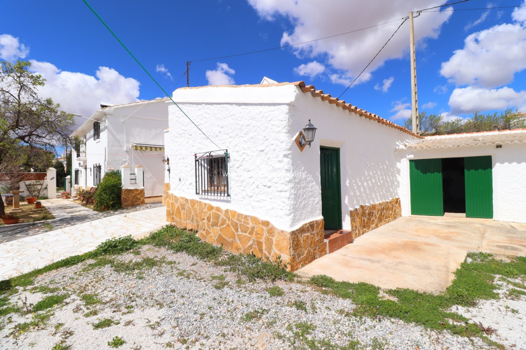 Resale - Cortijo -
Chirivel