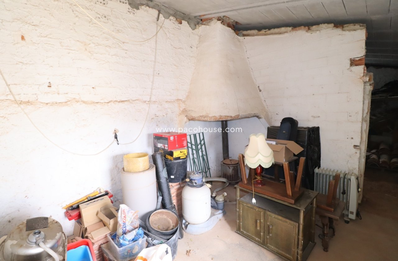 Resale - Cortijo -
Chirivel