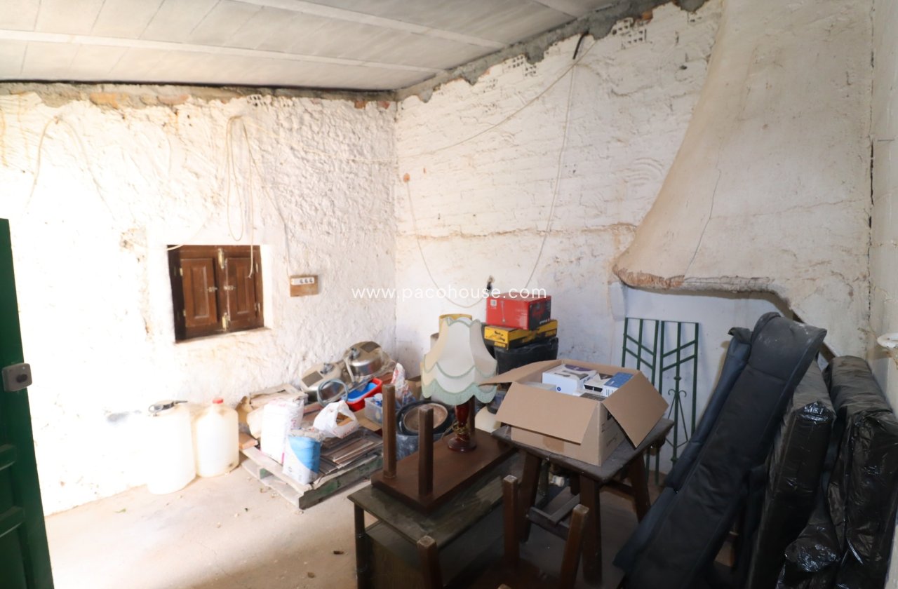 Resale - Cortijo -
Chirivel