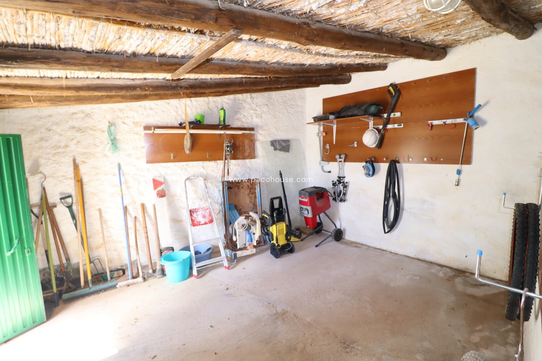 Resale - Cortijo -
Chirivel