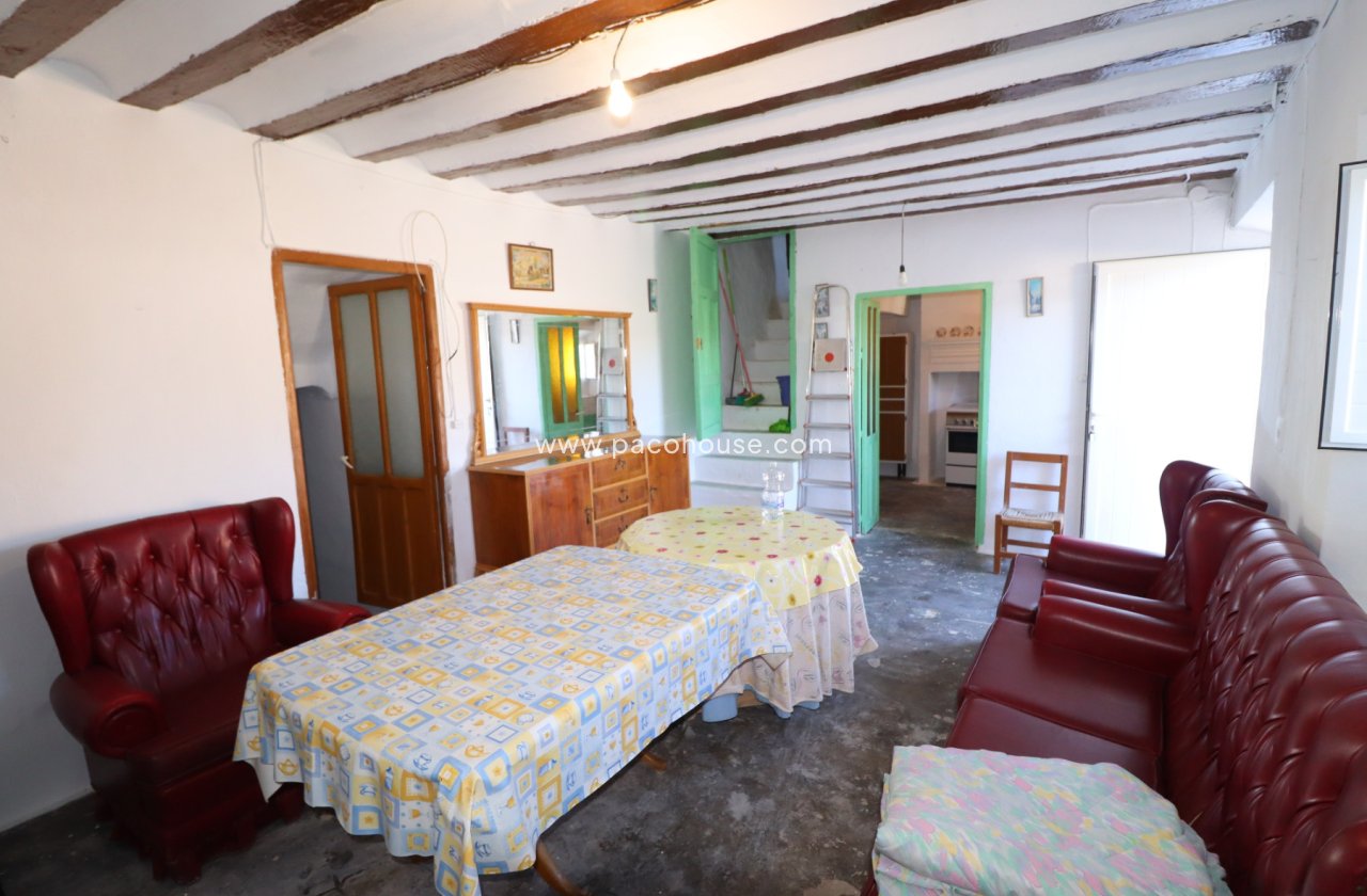 Resale - Cortijo -
Chirivel