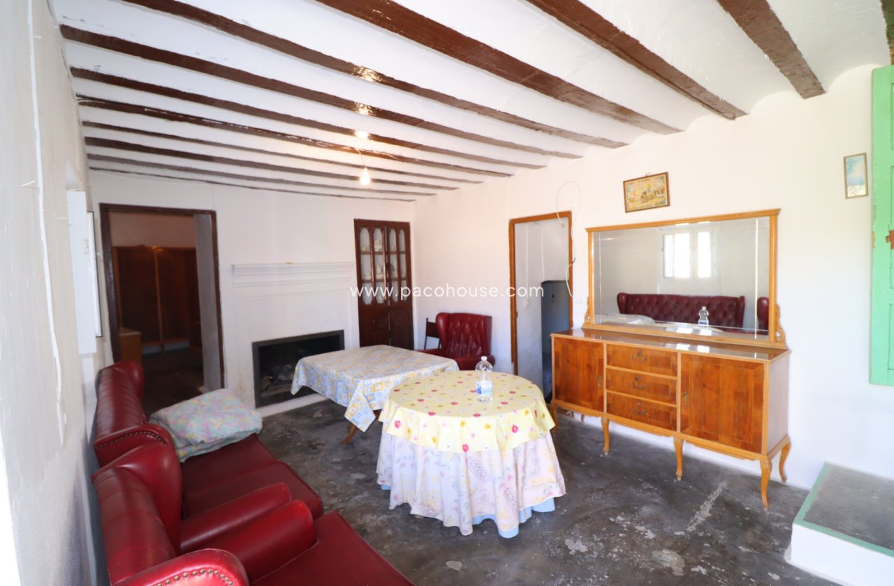 Resale - Cortijo -
Chirivel