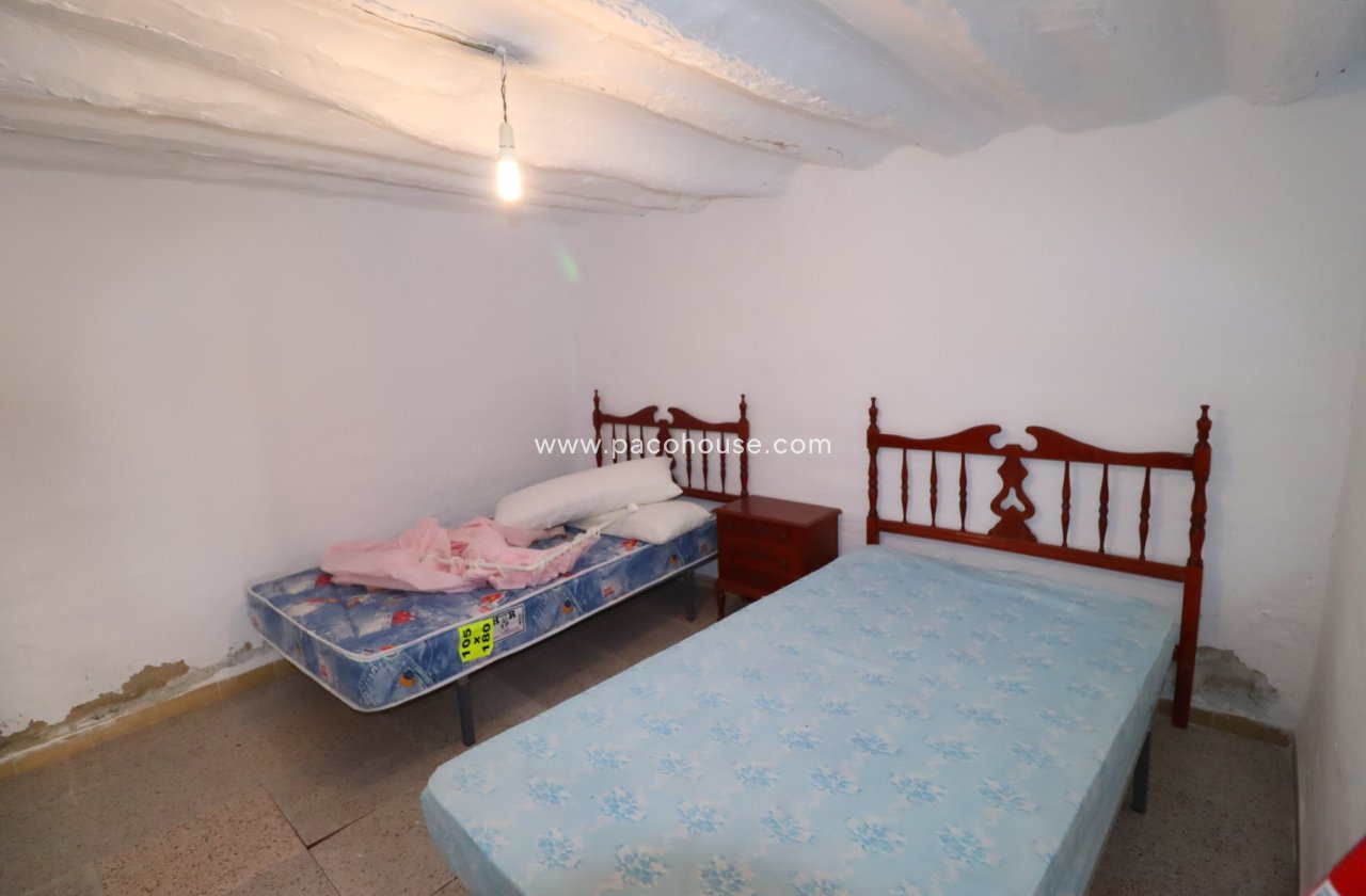 Resale - Cortijo -
Chirivel