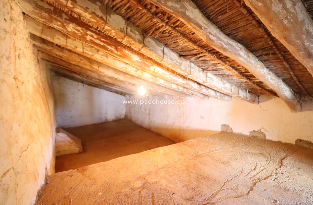 Resale - Cortijo -
Chirivel