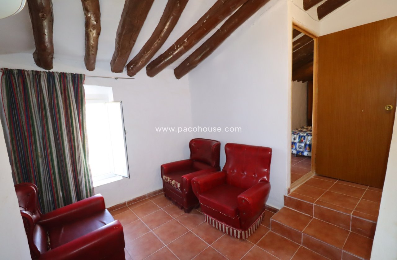 Resale - Cortijo -
Chirivel