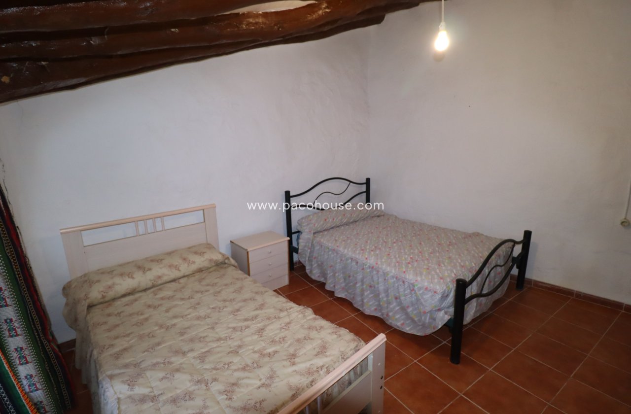 Resale - Cortijo -
Chirivel