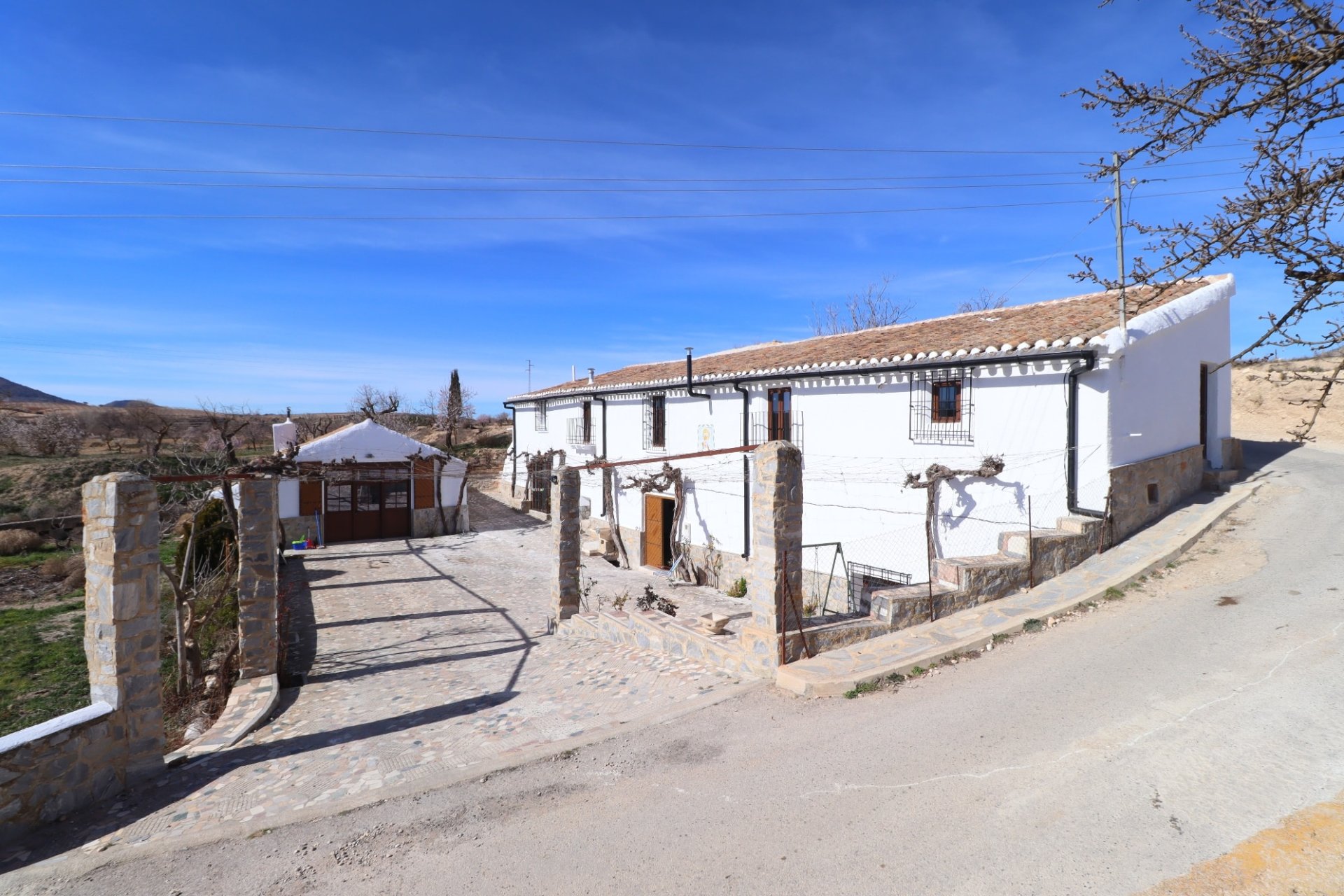 Resale - Cortijo -
Chirivel