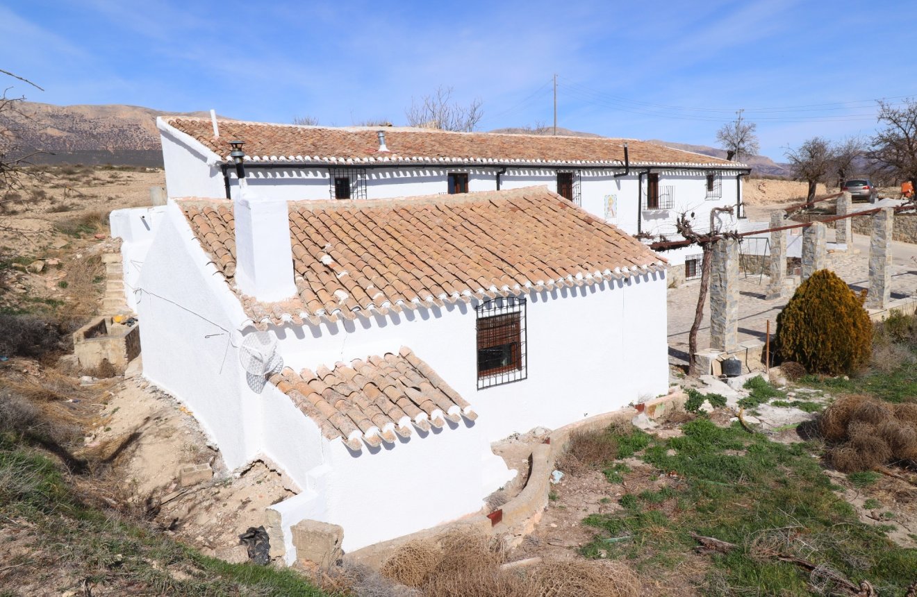 Resale - Cortijo -
Chirivel