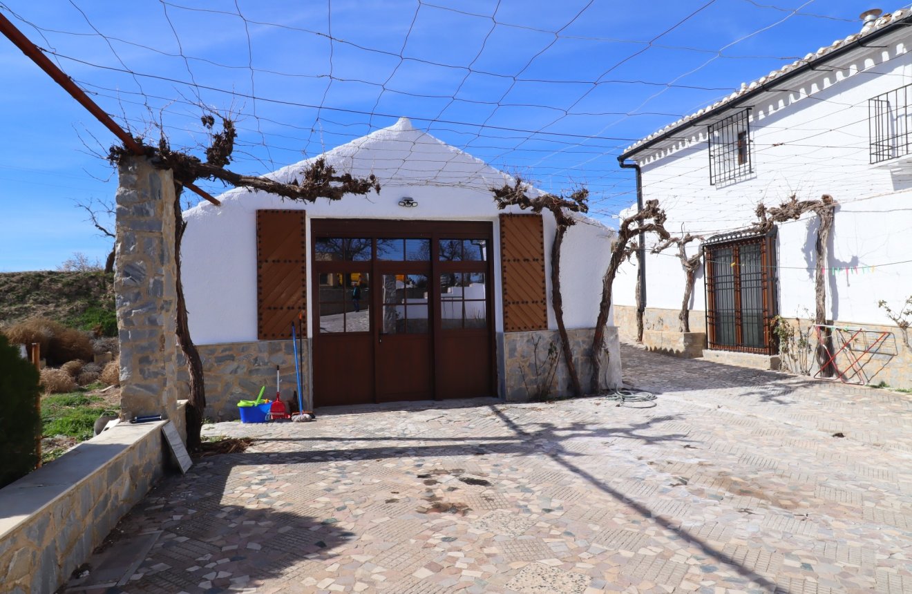 Resale - Cortijo -
Chirivel