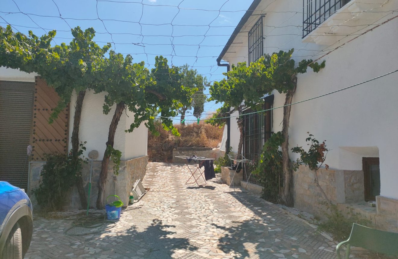 Resale - Cortijo -
Chirivel