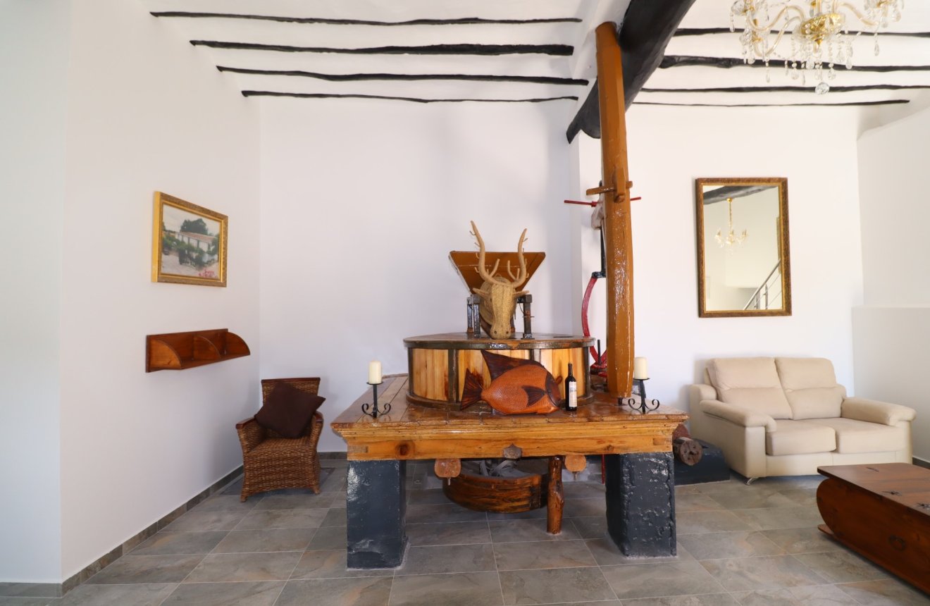 Resale - Cortijo -
Chirivel