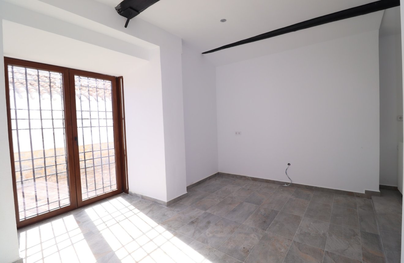 Resale - Cortijo -
Chirivel