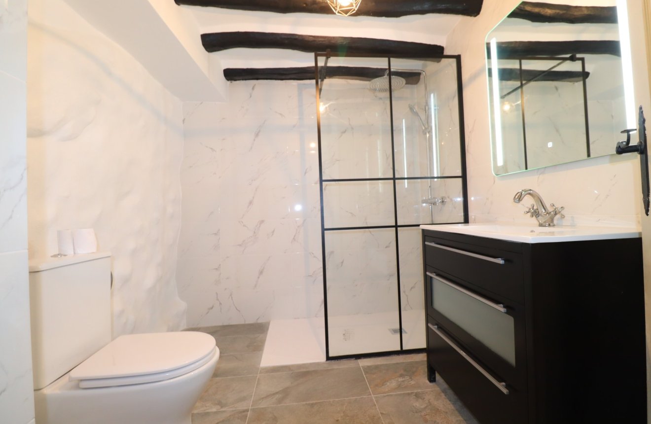 Resale - Cortijo -
Chirivel