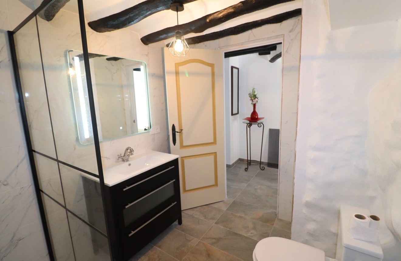 Resale - Cortijo -
Chirivel