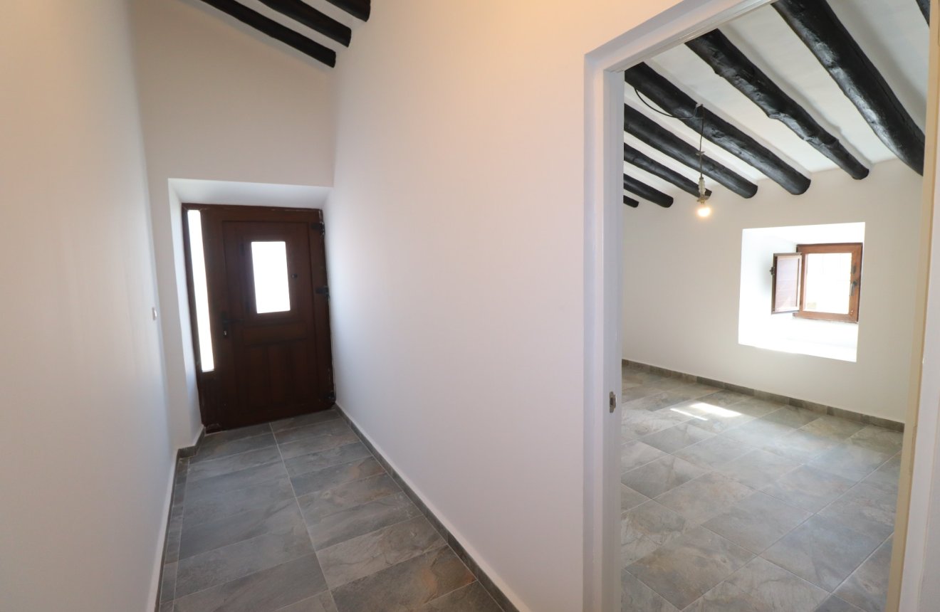 Resale - Cortijo -
Chirivel