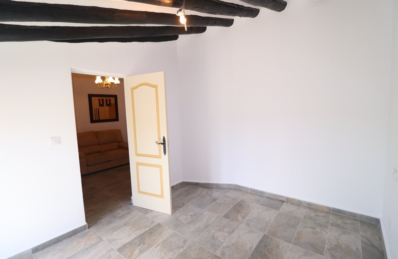 Resale - Cortijo -
Chirivel