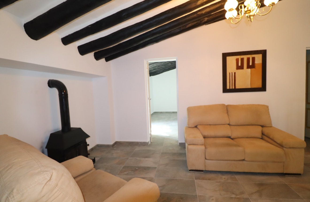 Resale - Cortijo -
Chirivel