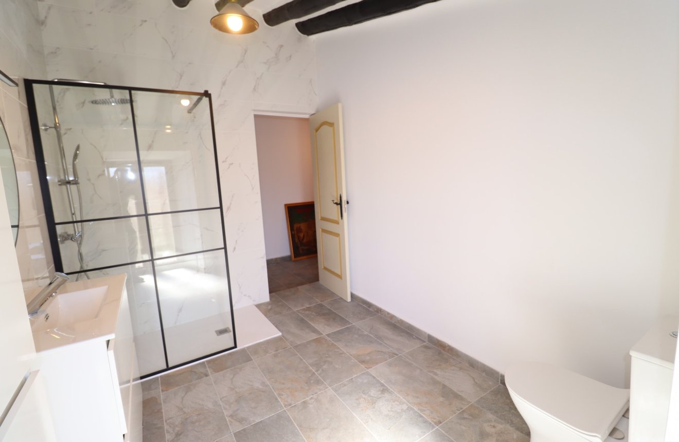 Resale - Cortijo -
Chirivel