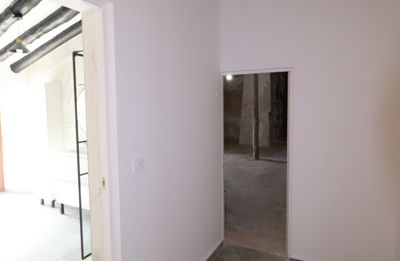 Resale - Cortijo -
Chirivel