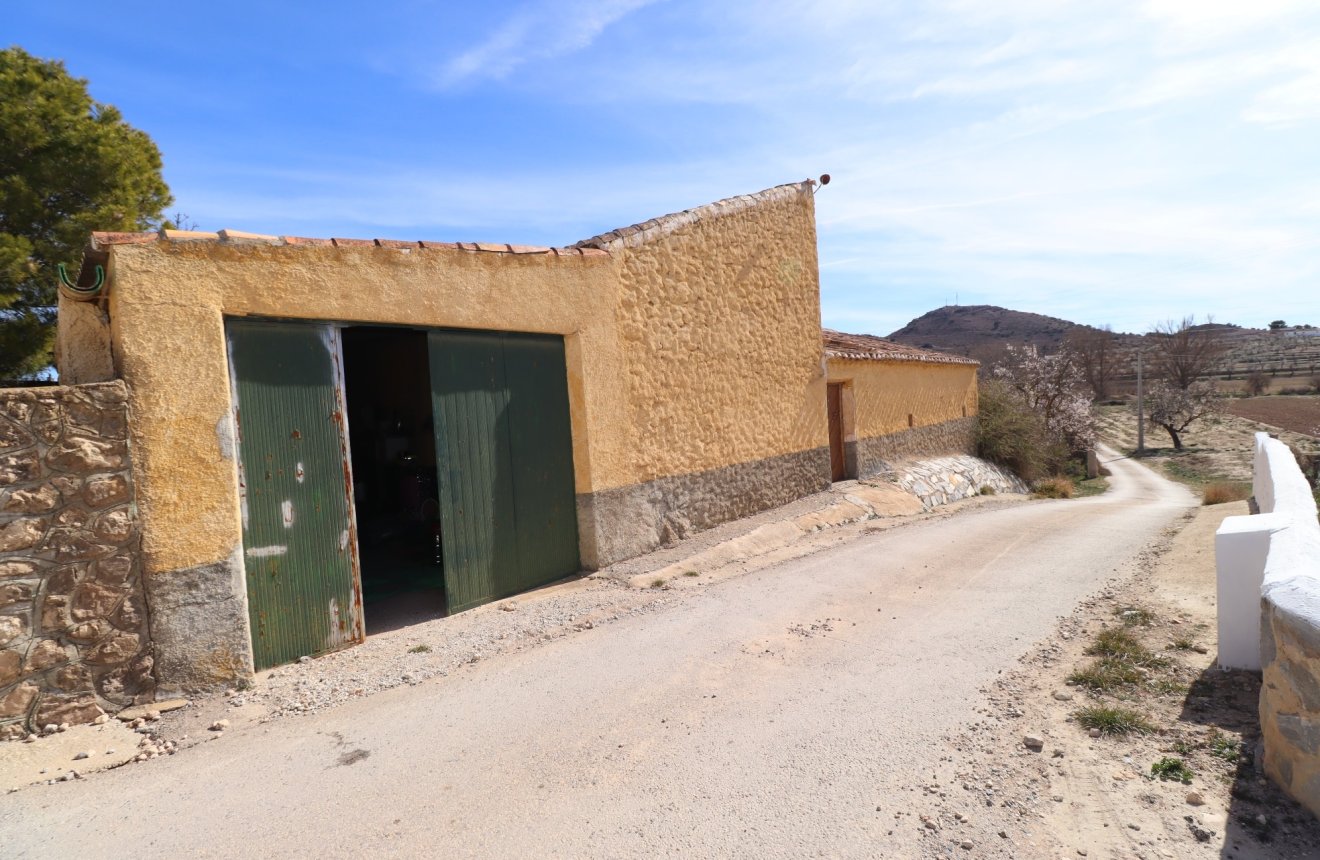 Resale - Cortijo -
Chirivel