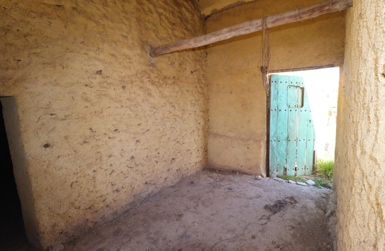 Resale - Cortijo -
Chirivel