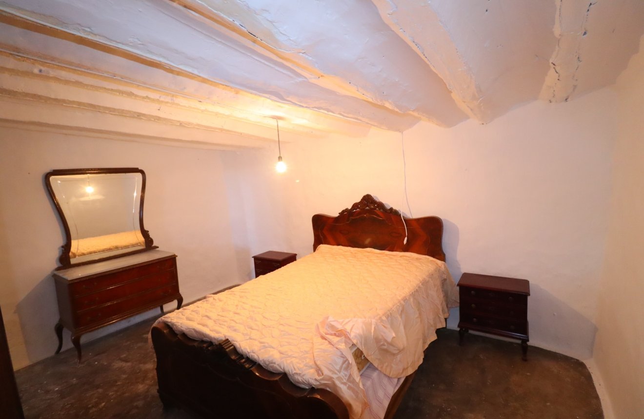 Resale - Cortijo -
Chirivel