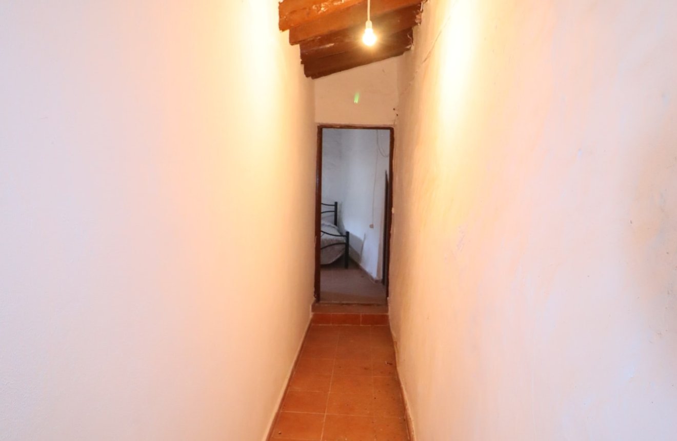 Resale - Cortijo -
Chirivel