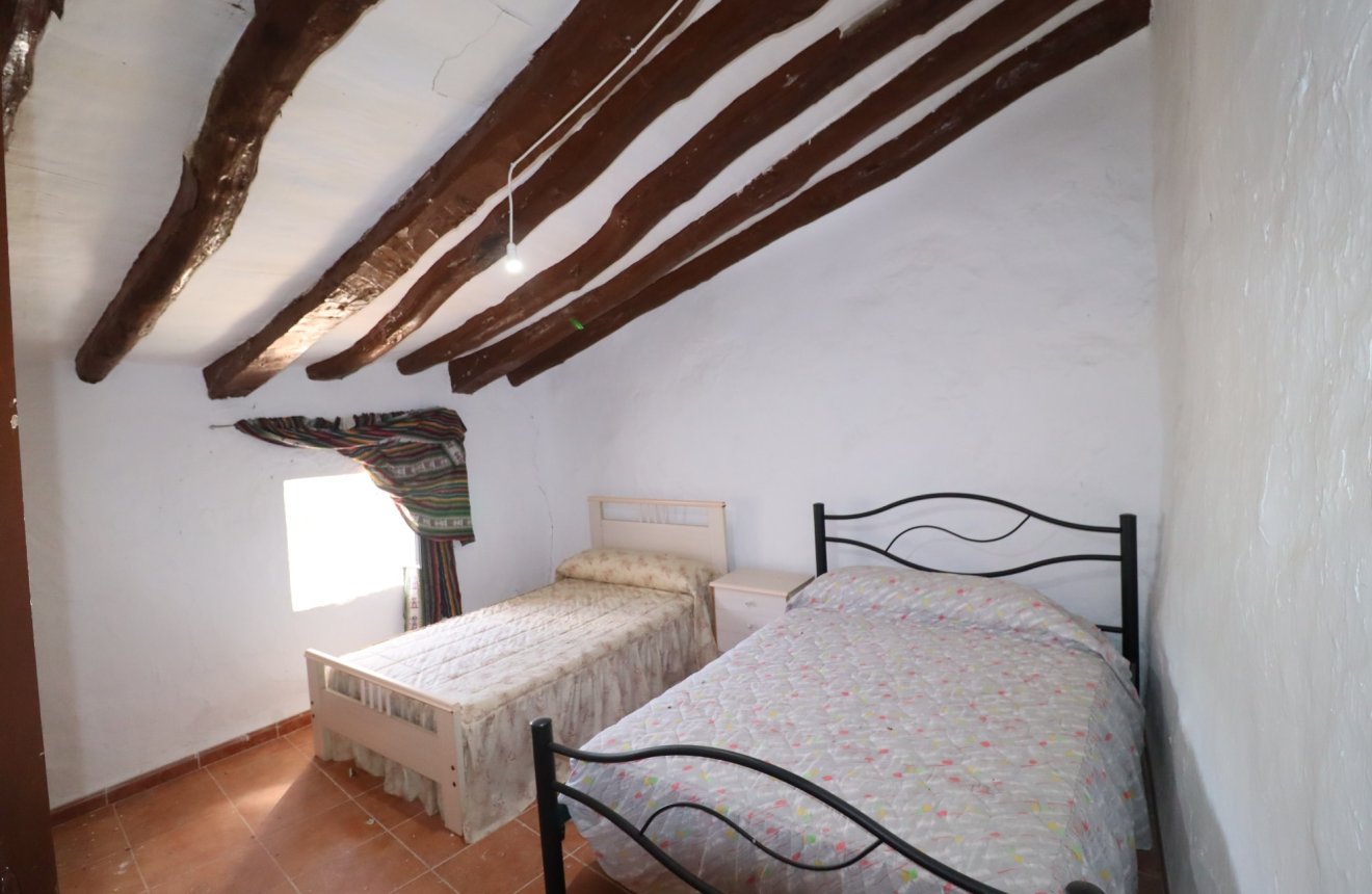 Resale - Cortijo -
Chirivel