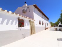 Resale - Cortijo -
La Parroquia