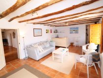 Resale - Cortijo -
La Parroquia