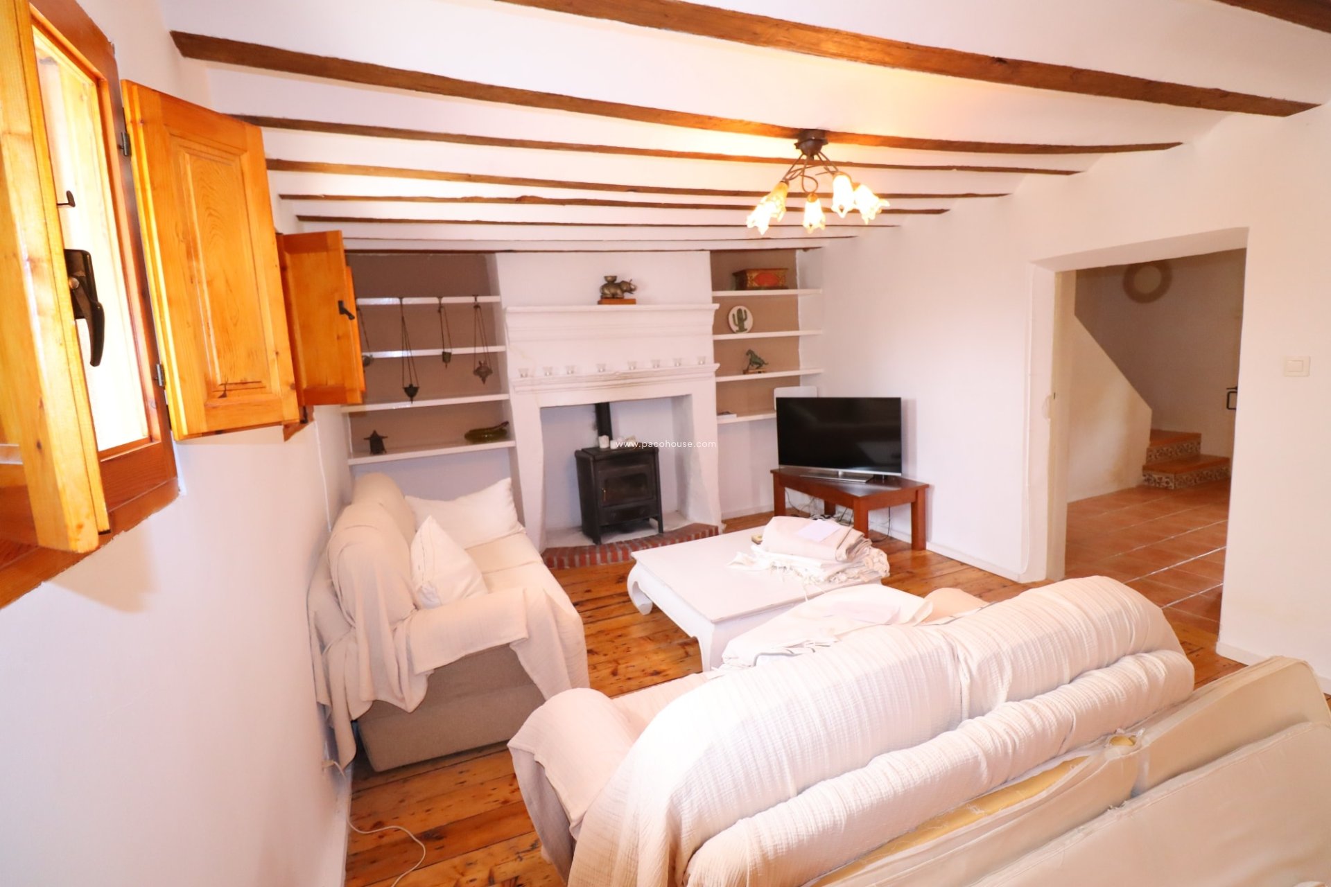 Resale - Cortijo -
La Parroquia