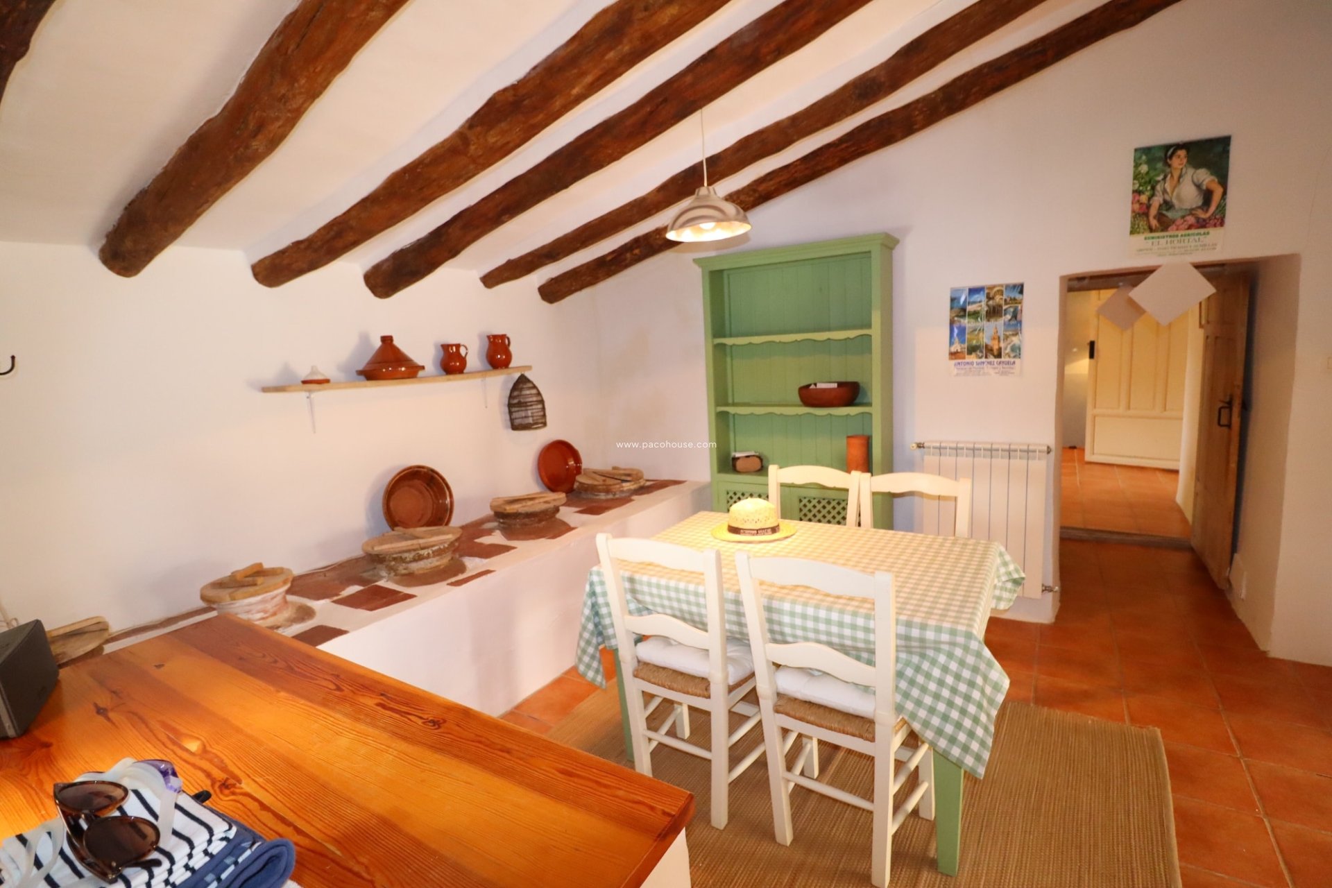 Resale - Cortijo -
La Parroquia