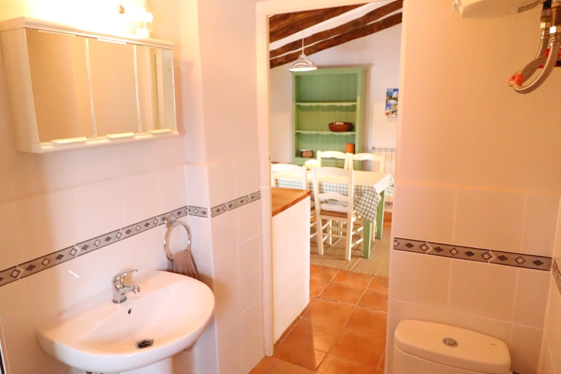 Resale - Cortijo -
La Parroquia